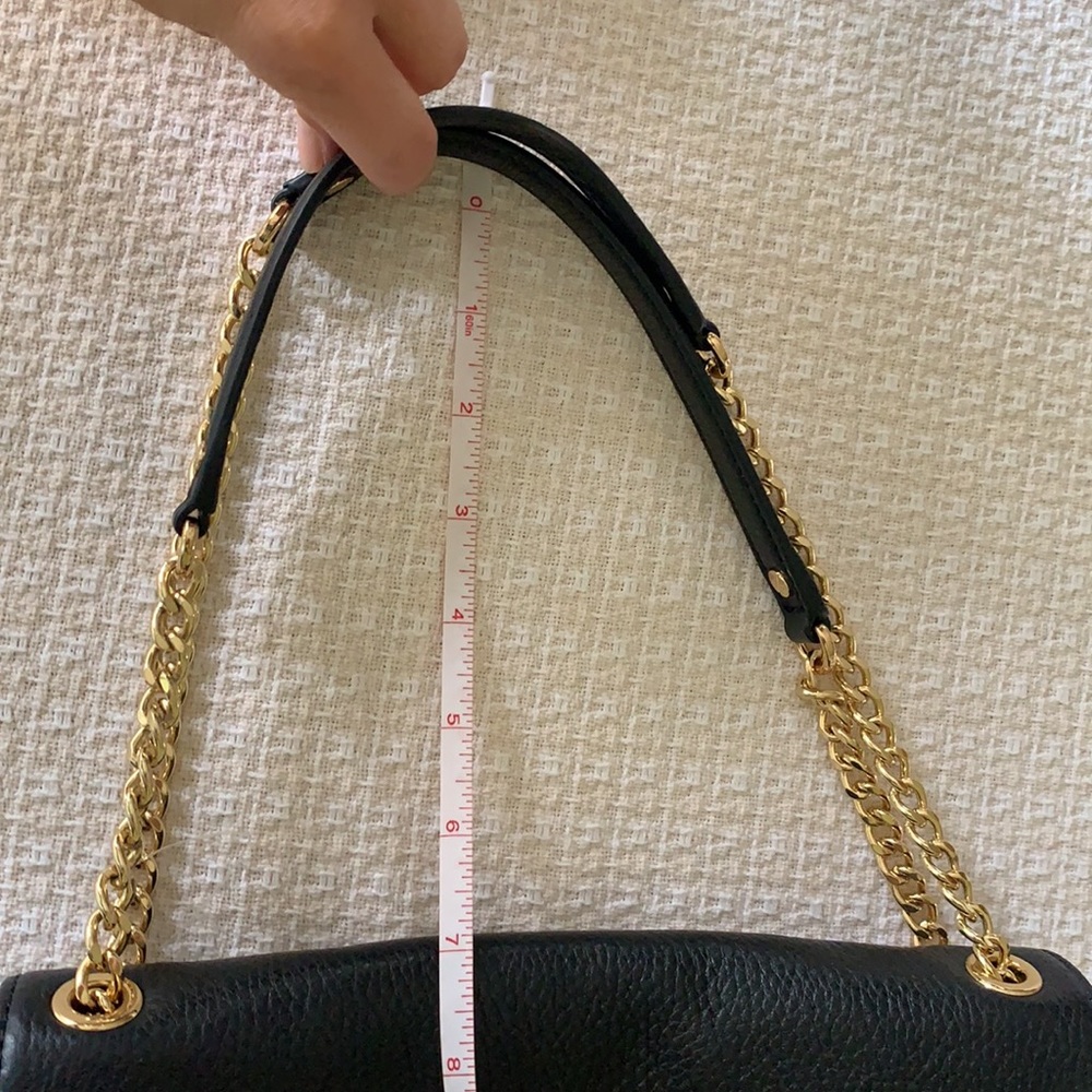 Black and gold Michael Kors bag NWOT Host Pick 10/16🎉🎉 - Picture 4 of 7